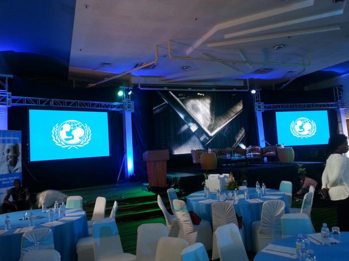 Màn hình video LED cho thuê P10mm được sử dụng cho các sự kiện ở Kampala, Uganda